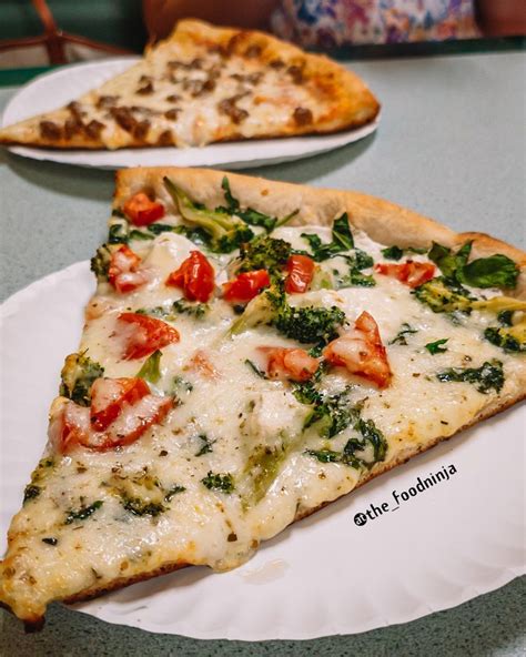 bravissimo pizza berwyn|pizza shops in berwyn pa.